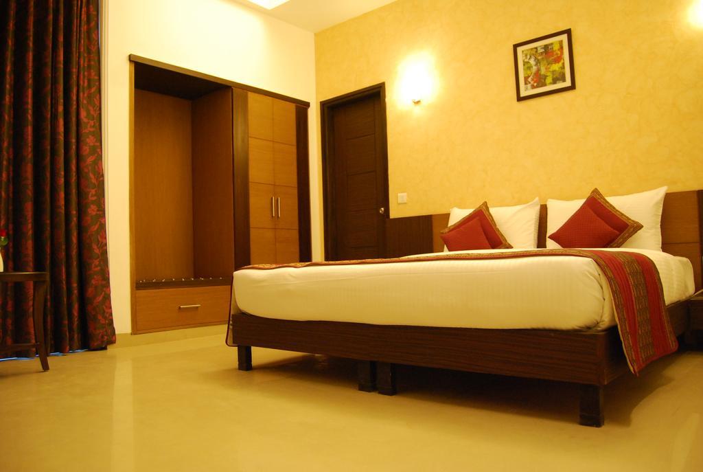 Hotel La Wisteria Delhi  Exterior foto