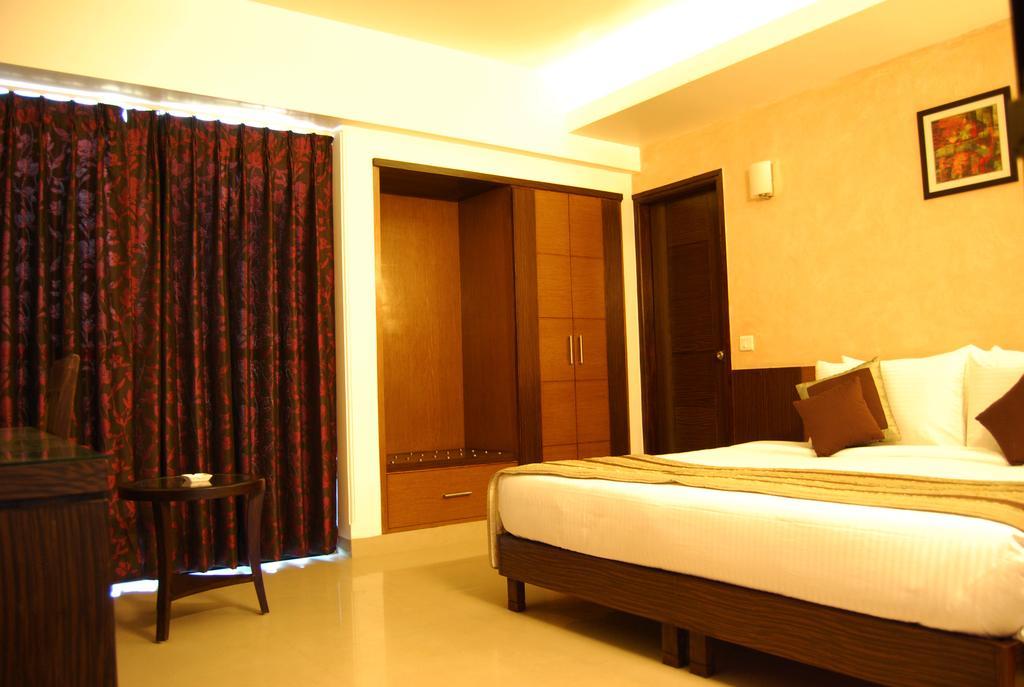 Hotel La Wisteria Delhi  Exterior foto
